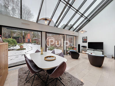 Maison - 200 m² - 6 pièces