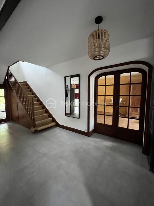 Maison de ville - 171 m² - 8 pièces