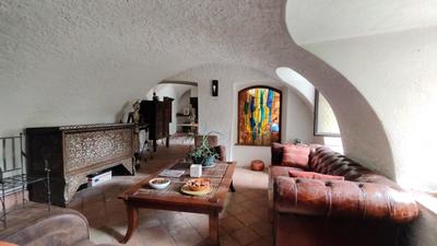 Demeure - 245 m² - 10 pièces