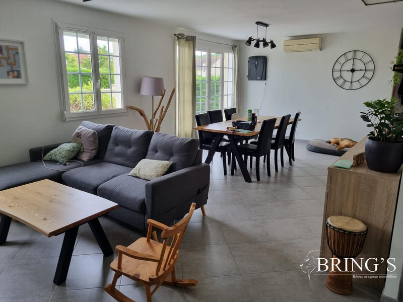 Maison - 120 m² - 6 pièces