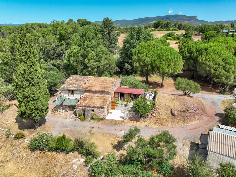 Maison - 138 m² - 4 pièces