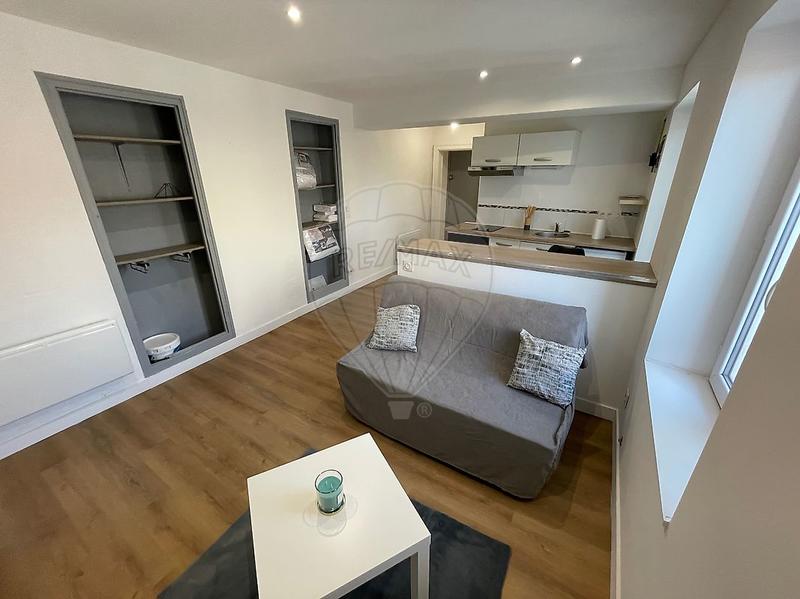 Studio - 24 m² - 1 pièce