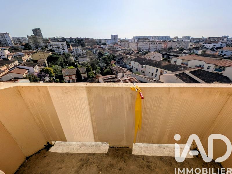 Appartement - 63 m² - 4 pièces