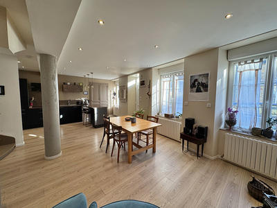 Maison - 101 m² - 4 pièces