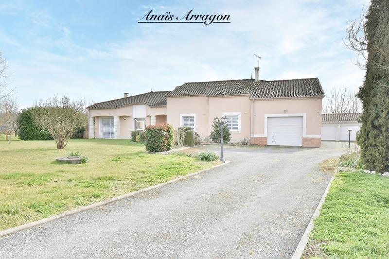 Maison - 170 m² - 8 pièces