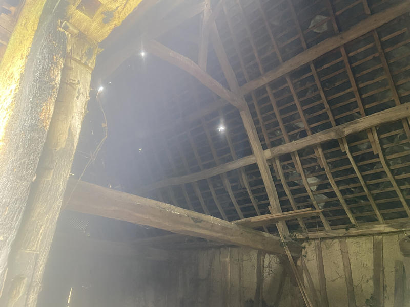 Parking / Garage - 150 m²