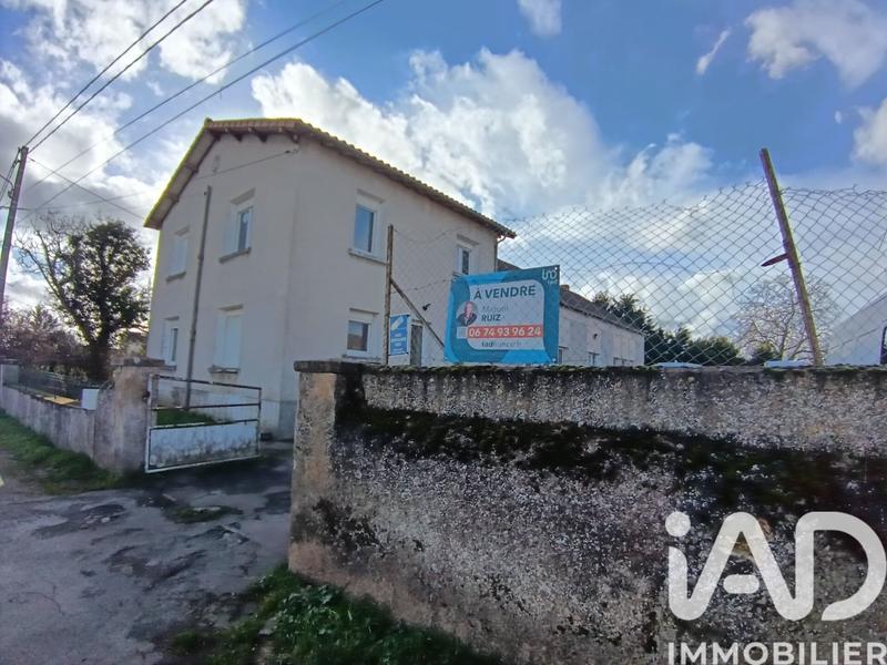 Maison - 216 m² - 6 pièces