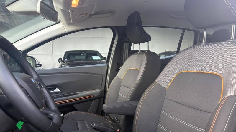 Dacia Sandero Eco-G 100 - 22 Stepway Confort