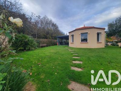 Maison - 120 m² - 6 pièces