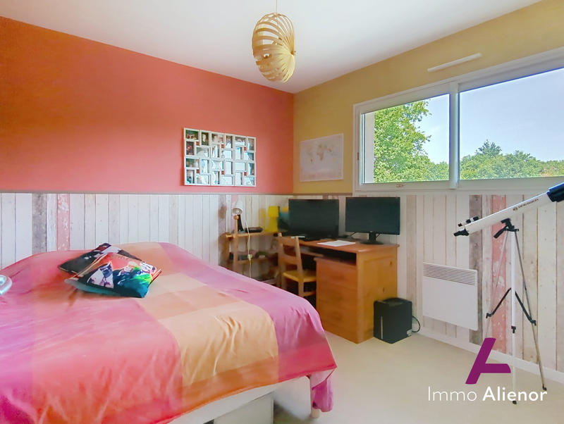 Maison - 197 m² - 7 pièces