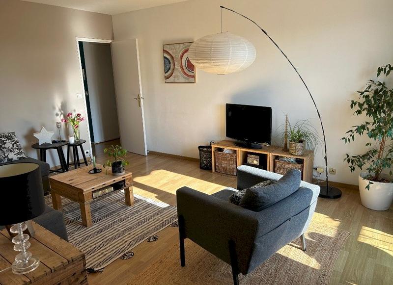Appartement - 94 m² - 5 pièces