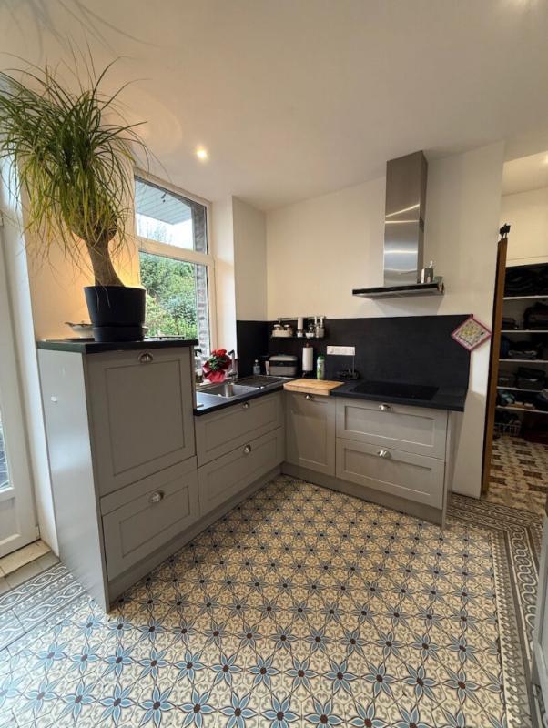 Maison - 199 m² - 9 pièces