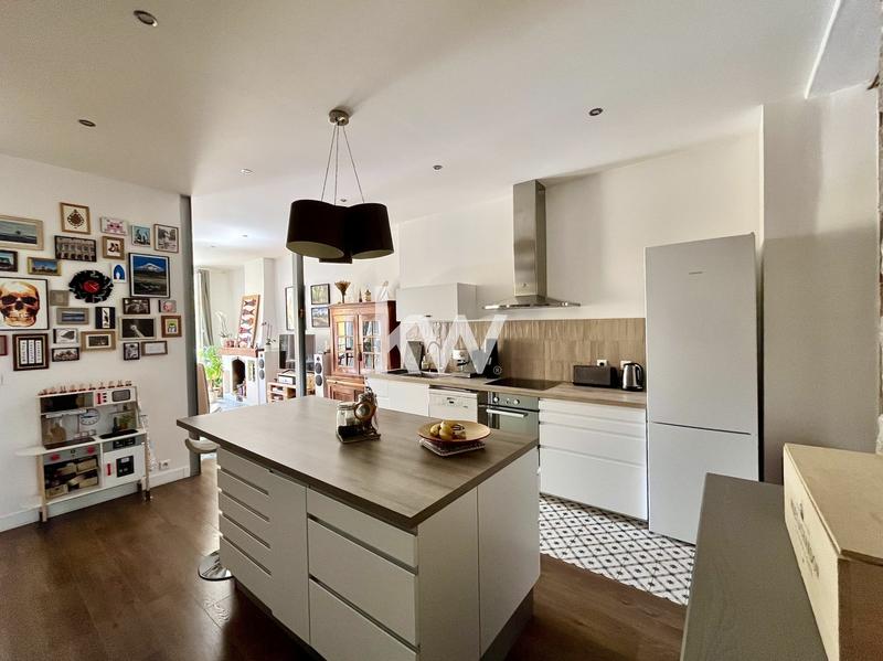 Appartement - 92 m² - 3 pièces