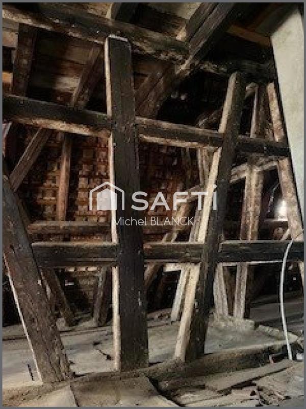 Maison - 110 m² - 8 pièces