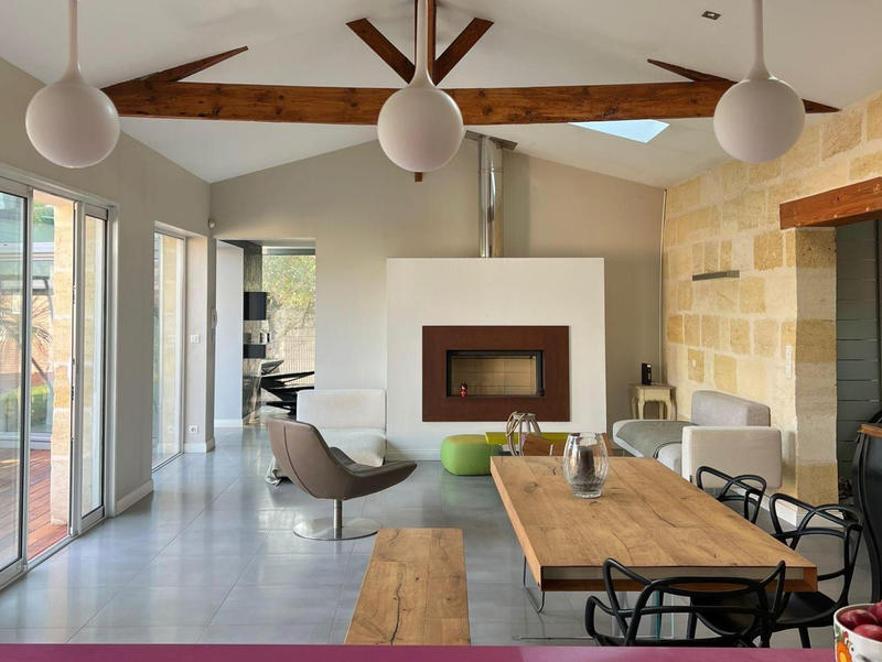 Maison - 174 m² - 6 pièces