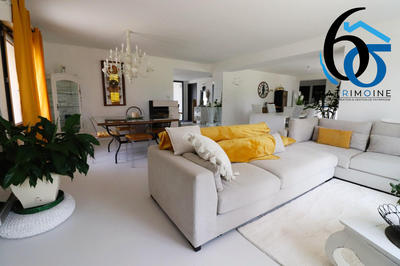 Ferme - 205 m² - 5 pièces