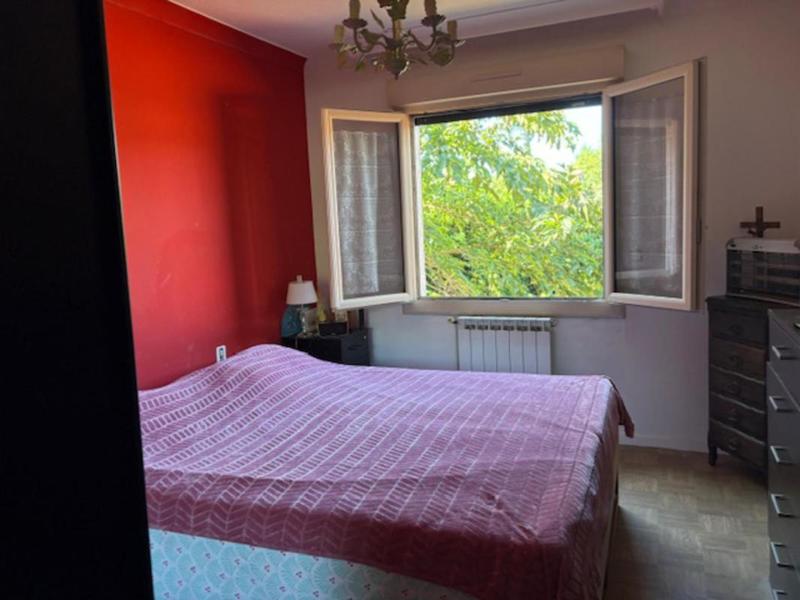 Propriété - 300 m² - 9 pièces