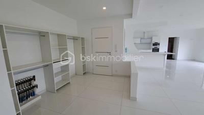 Maison - 142 m² - 5 pièces