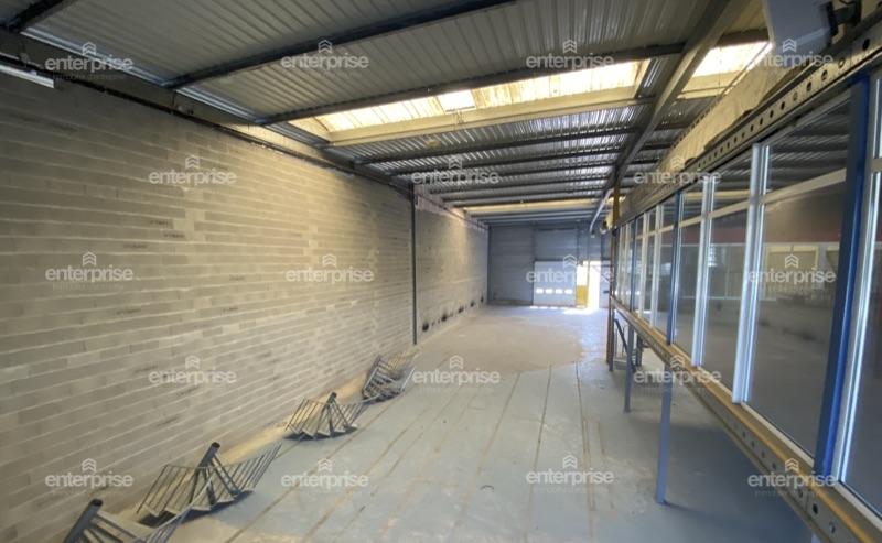 Local commercial - 1 000 m²