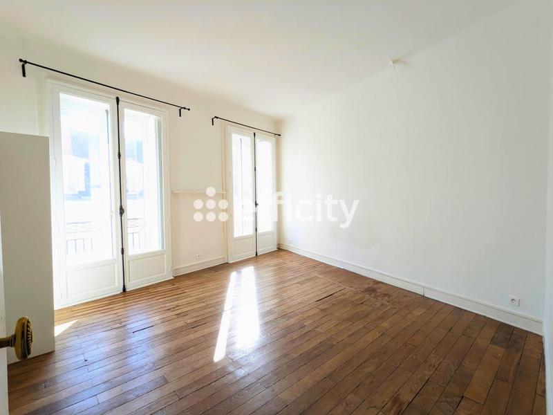 Appartement - 90 m² - 3 pièces