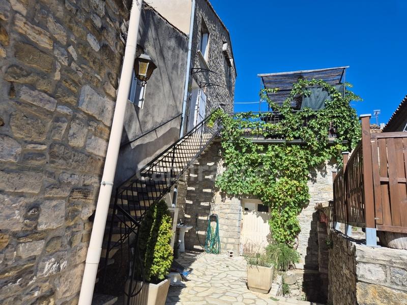 Maison en pierre - 100 m² - 4 pièces