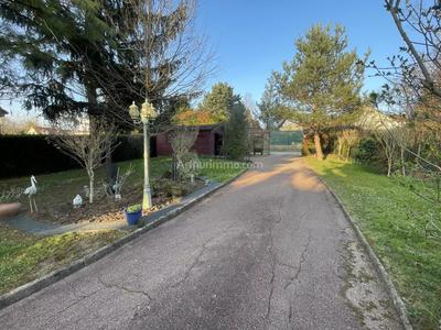 Maison - 181 m² - 8 pièces