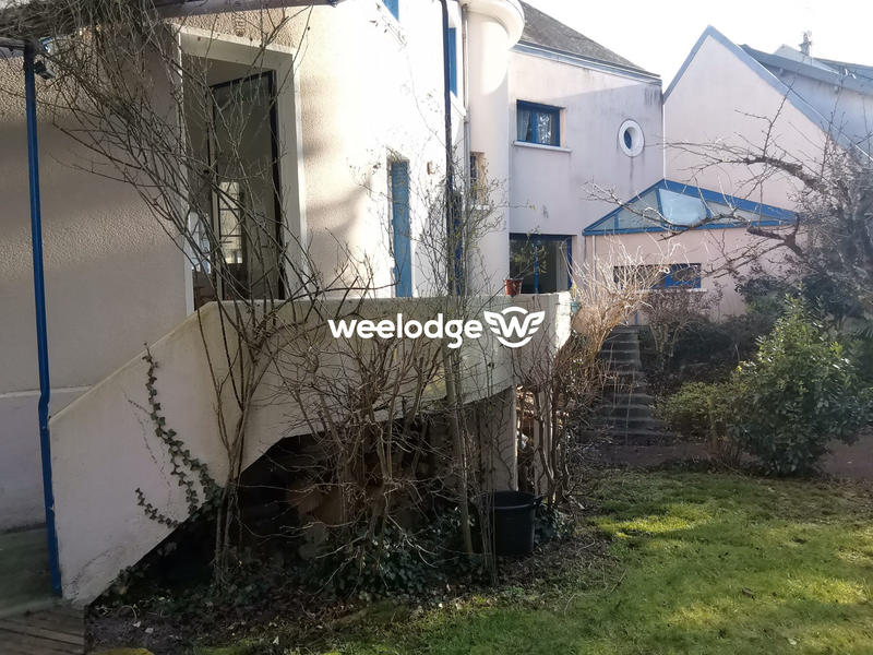 Maison - 170 m² - 6 pièces