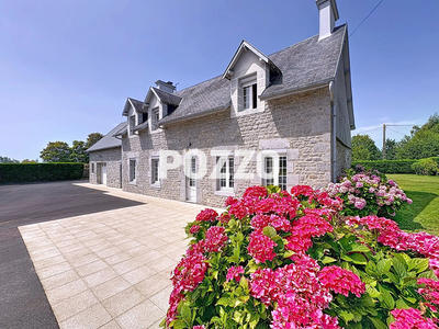 Maison - 150 m² - 7 pièces