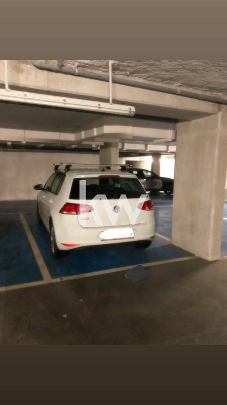 Parking / Garage - 13 m²