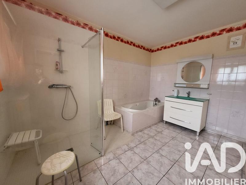 Maison - 162 m² - 6 pièces