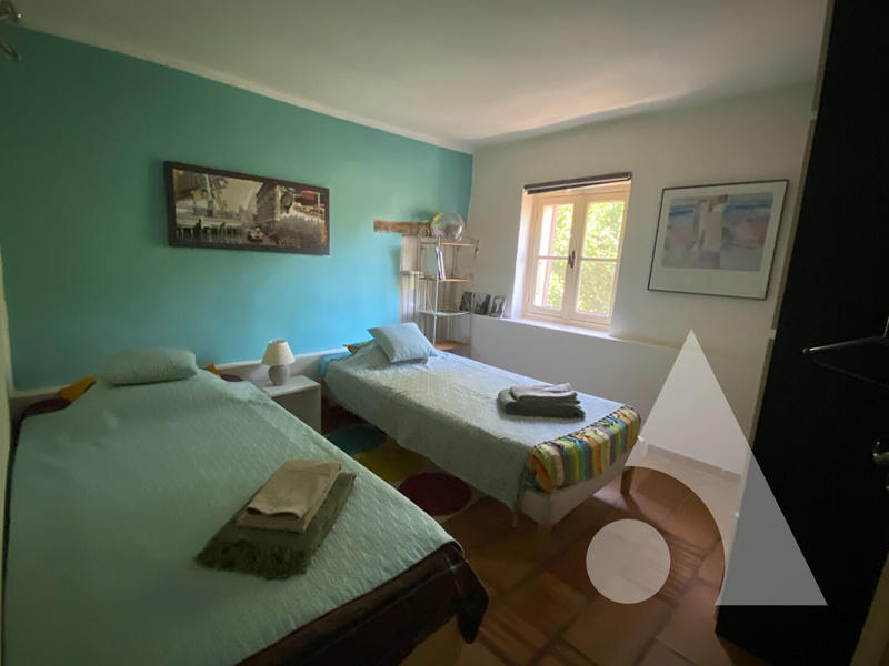 Maison - 166 m² - 5 pièces