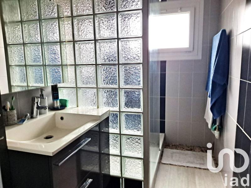 Appartement - 77 m² - 3 pièces