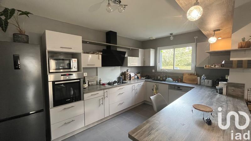 Maison - 96 m² - 4 pièces