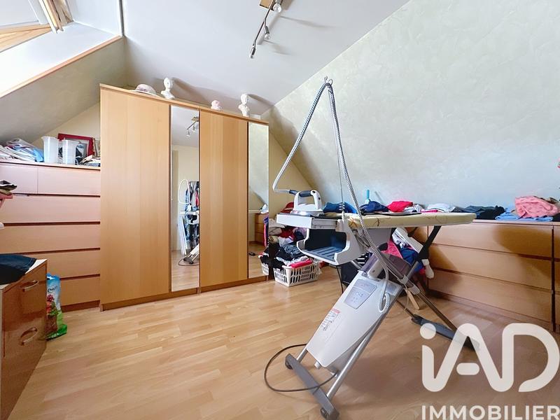 Maison - 184 m² - 9 pièces