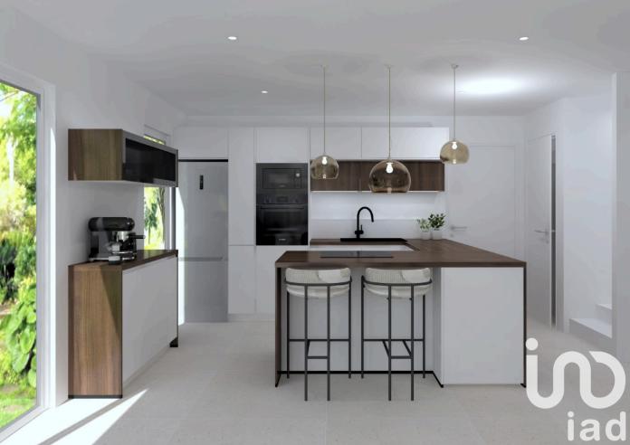 Maison - 103 m² - 5 pièces