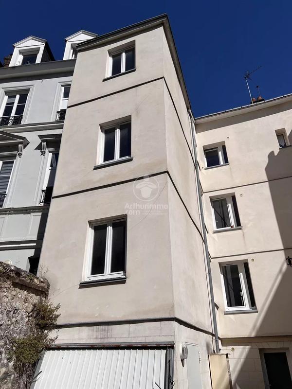 Bureau - 8 m² - 1 pièce