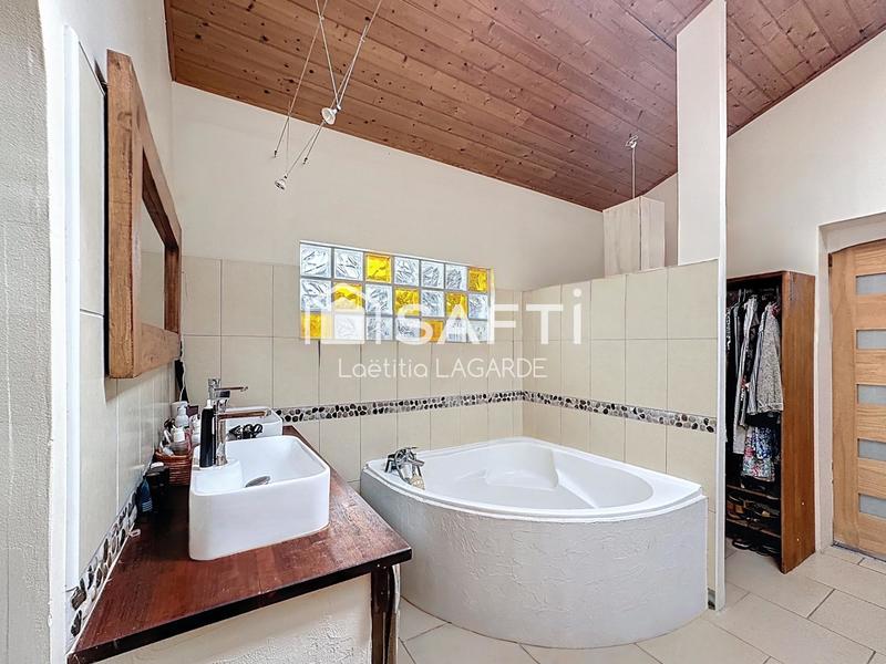 Maison - 100 m² - 5 pièces