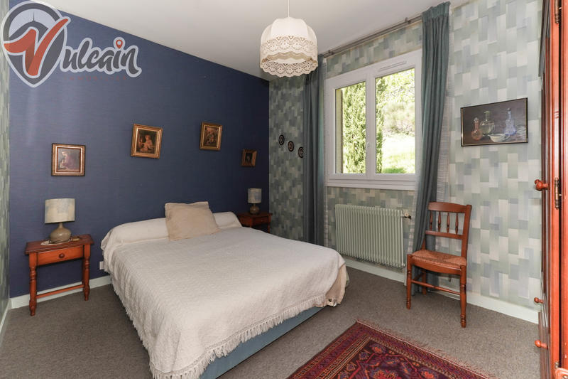 Maison - 185 m² - 6 pièces