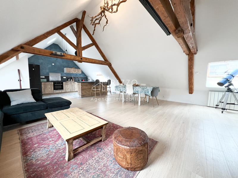 Appartement - 125 m² - 6 pièces