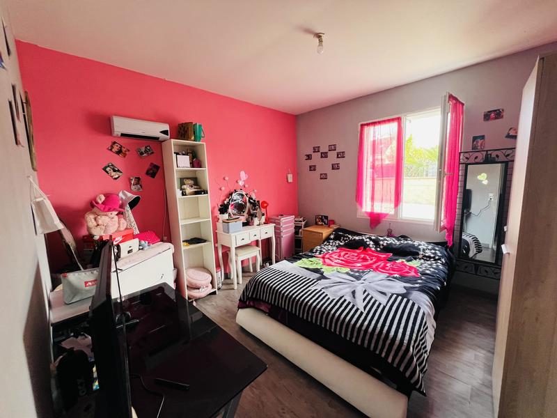 Maison - 156 m² - 9 pièces