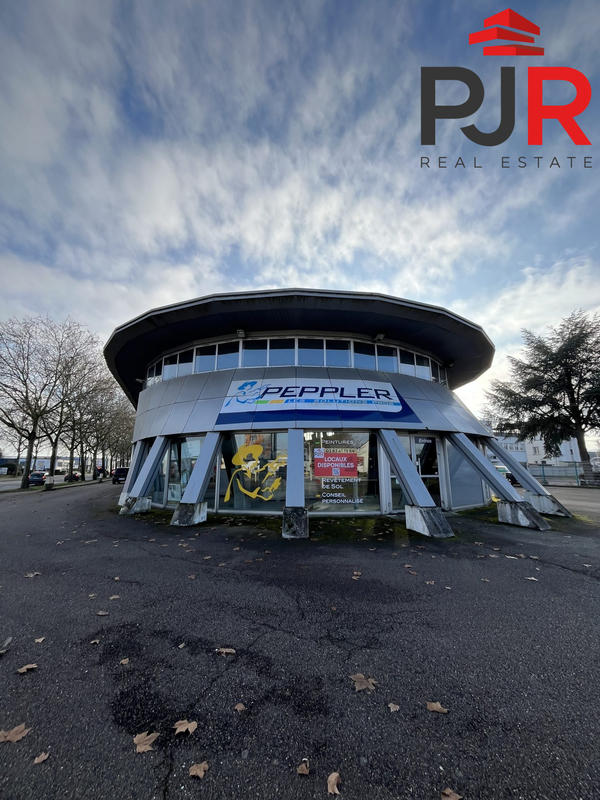 Local commercial - 405 m²