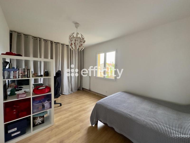 Villa - 140 m² - 5 pièces