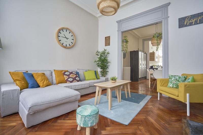 Maison - 193 m² - 12 pièces