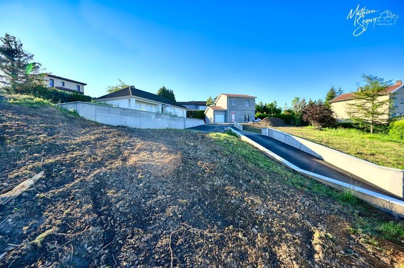 Terrain constructible - 650 m²