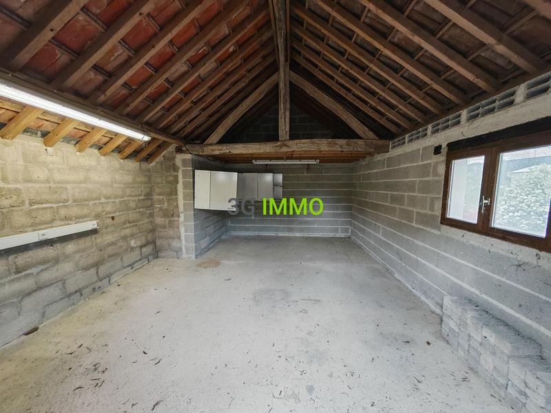 Maison - 217 m² - 8 pièces