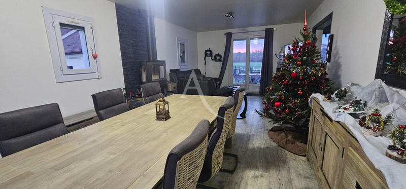 Maison - 120 m² - 6 pièces