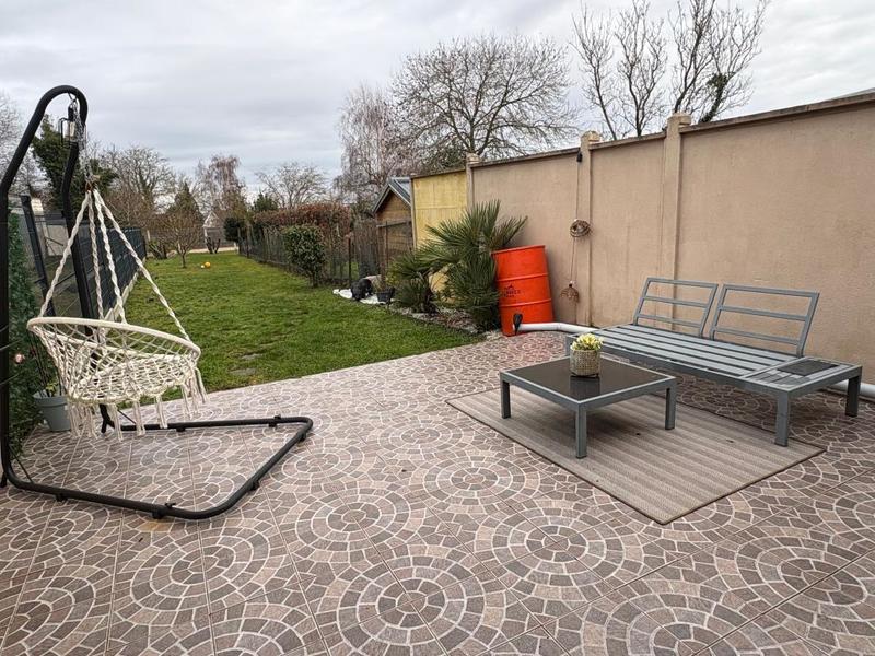 Maison - 110 m² - 4 pièces