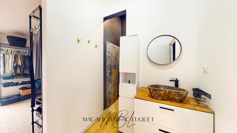 Maison - 164 m² - 5 pièces