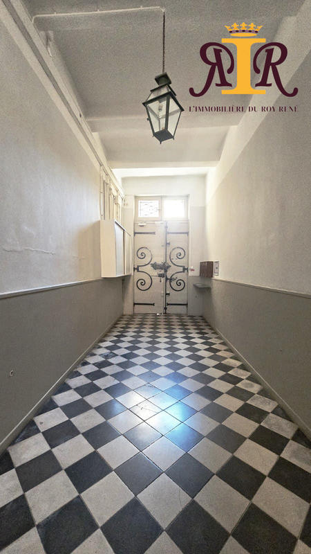 Appartement - 91 m² - 3 pièces