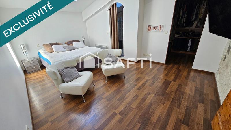 Maison - 158 m² - 6 pièces